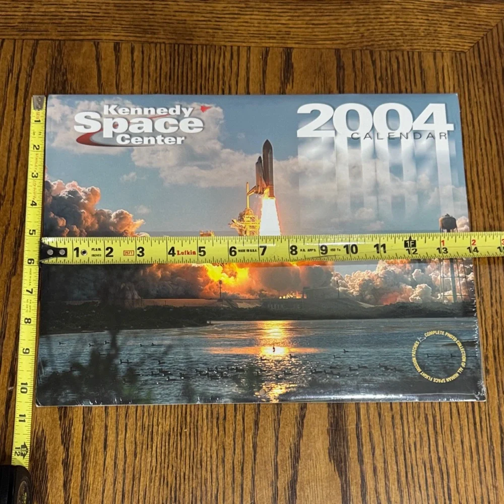 KENNEDY SPACE CENTER 2004 Calendar